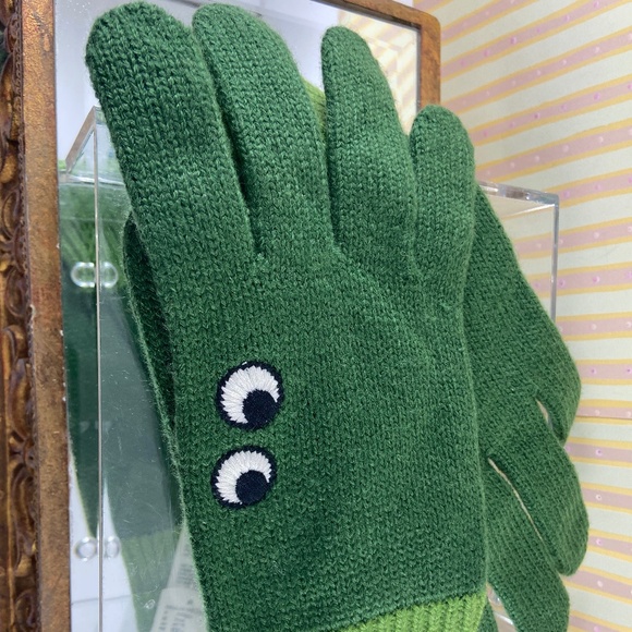 Anya Hindmarch NWT Green Gloves - Picture 8 of 10